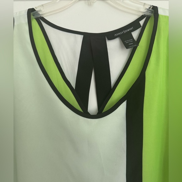 Ashley Stewart Green and White Color Block Sleeveless Top Sz 18/20 - Picture 7 of 7